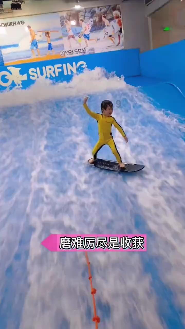 恐龙绝地逃生