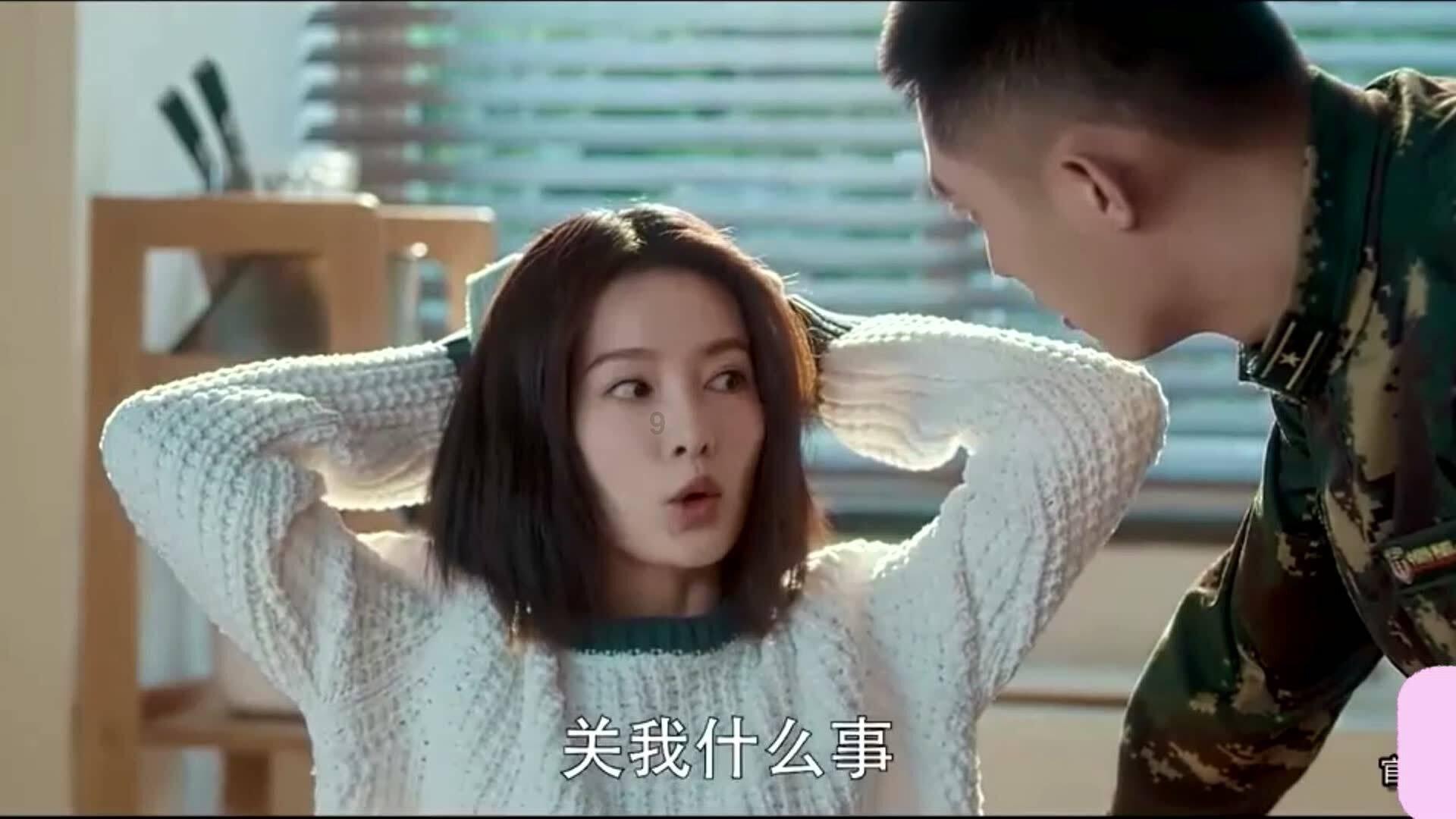1974年女知青救了一窝狼崽,几年后返城时,狼群追送几十里地